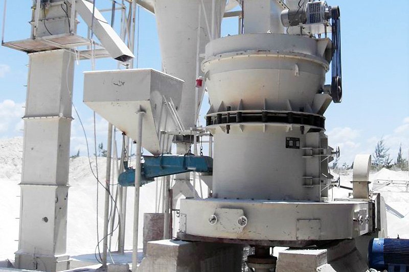 高壓懸輥磨粉機(jī) 高壓懸輥磨粉機(jī)