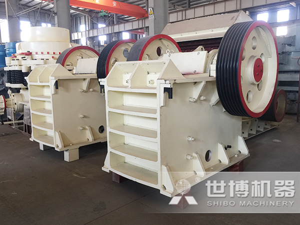 顎式破碎機 顎式破碎機