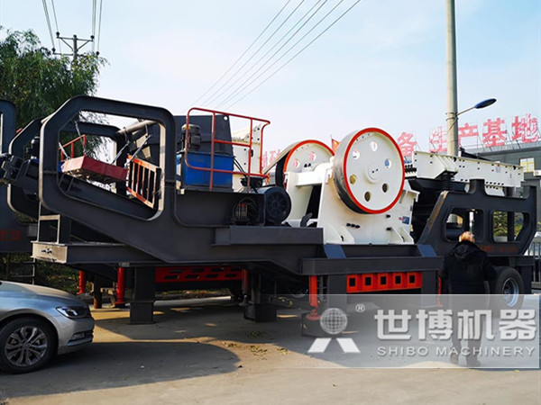 移動顎式破碎機 移動顎式破碎機
