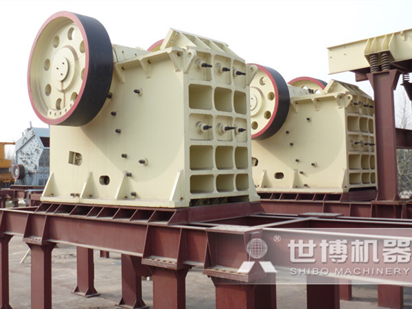 顎式混凝土塊破碎機 顎式混凝土塊破碎機