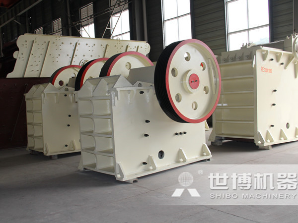 破碎機(jī)廠家 破碎機(jī)廠家