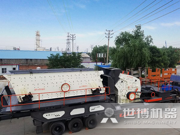 移動反擊式碎石機 移動反擊式碎石機