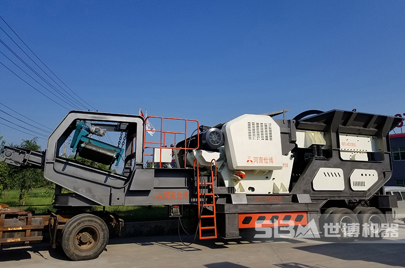 輪式移動破石機(jī) 輪式移動破石機(jī)