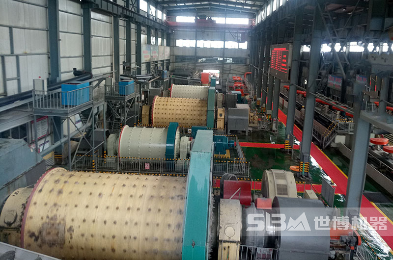 球磨機生產現場圖 球磨機生產現場圖