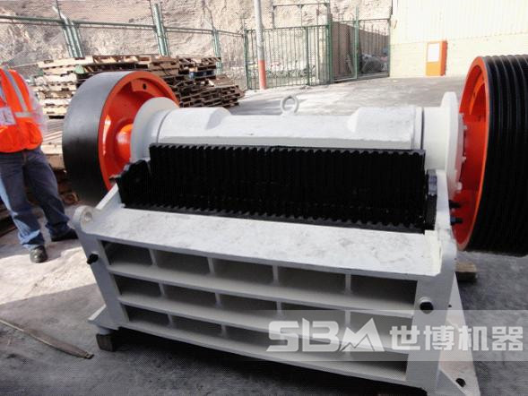 細(xì)顎破碎機(jī) 細(xì)顎破碎機(jī)