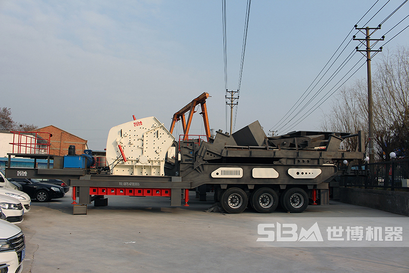 反擊移動破碎機 反擊移動破碎機