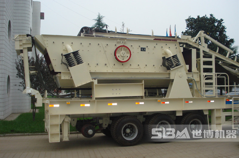 輪胎移動式篩分設備 輪胎移動式篩分設備