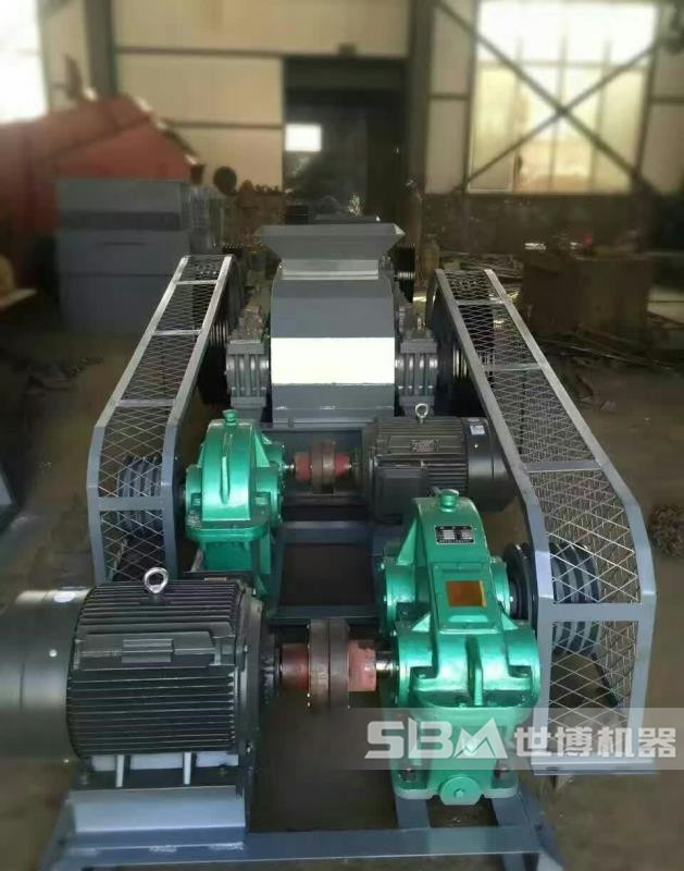 新型對輥制砂機 新型對輥制砂機