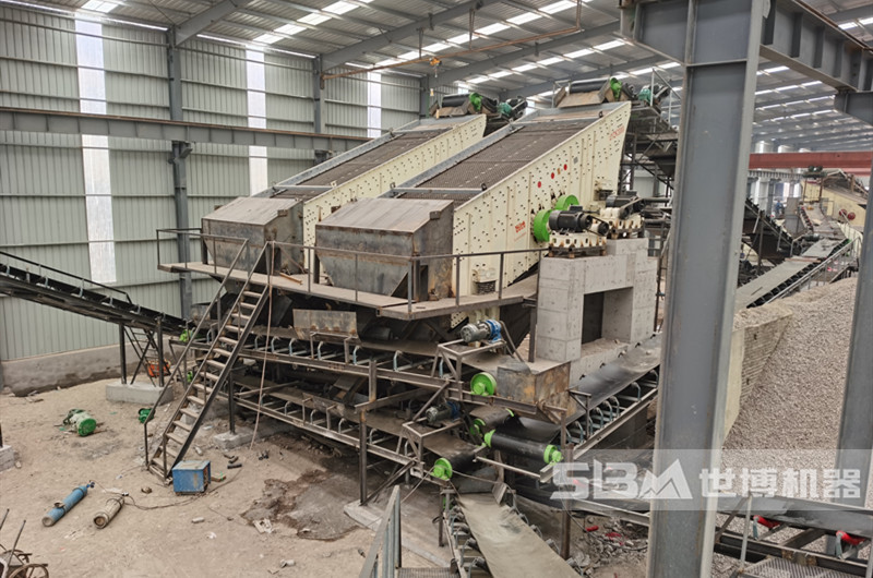 礦用多層石子振動篩現場圖 礦用多層石子振動篩現場圖