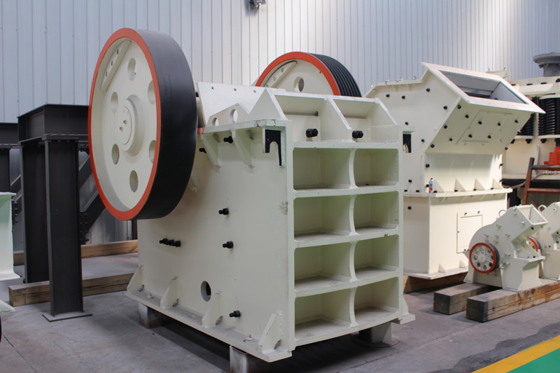 世博顎式破碎機 世博顎式破碎機