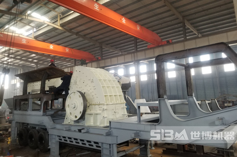 可移動(dòng)矸石粉碎機(jī) 可移動(dòng)矸石粉碎機(jī)