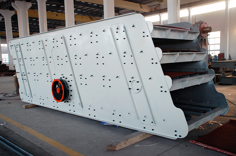 石灰石篩分設備振動篩 石灰石篩分設備振動篩