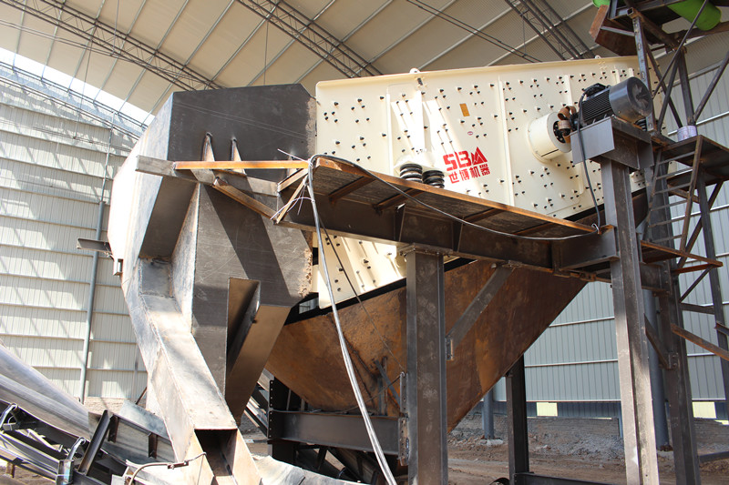 四層振動篩出料口 四層振動篩出料口