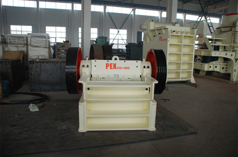 PEX細碎鄂破機和PE粗碎鄂破機 PEX細碎鄂破機和PE粗碎鄂破機