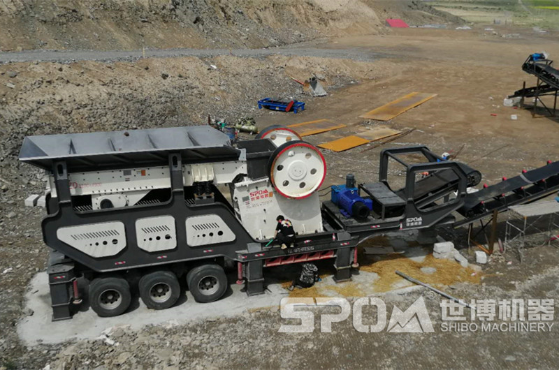 輪胎式鄂破移動(dòng)站 輪胎式鄂破移動(dòng)站