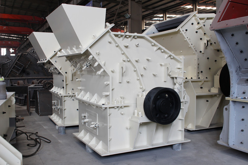 便宜機(jī)制砂設(shè)備,細(xì)碎制砂機(jī) 便宜機(jī)制砂設(shè)備,細(xì)碎制砂機(jī)