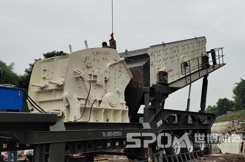 輪胎式流動石頭破碎機 輪胎式流動石頭破碎機