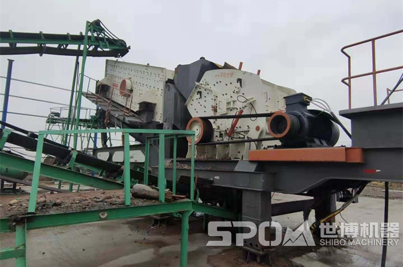 移動破碎機1412客戶現場圖 移動破碎機1412客戶現場圖