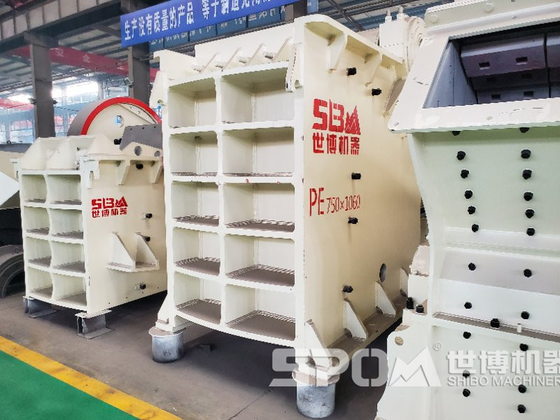 PE750×1060顎式破碎機 PE750×1060顎式破碎機