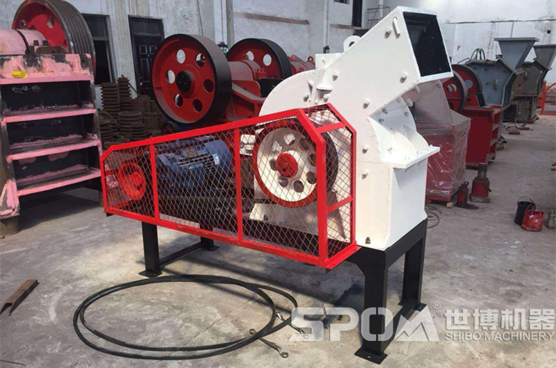 錘式破碎機(jī) 錘式破碎機(jī)