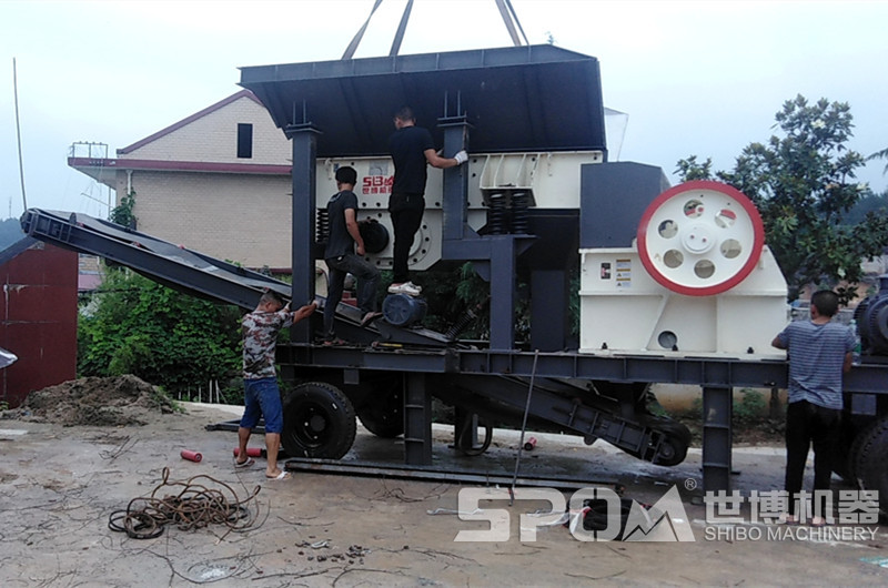 簡易顎破移動破碎站 簡易顎破移動破碎站