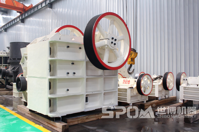 顎破,石英砂粗碎設備 顎破,石英砂粗碎設備