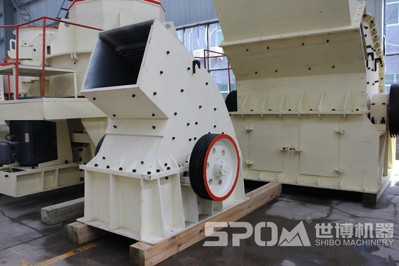 PCФ1000×1000錘式破碎機 PCФ1000×1000錘式破碎機