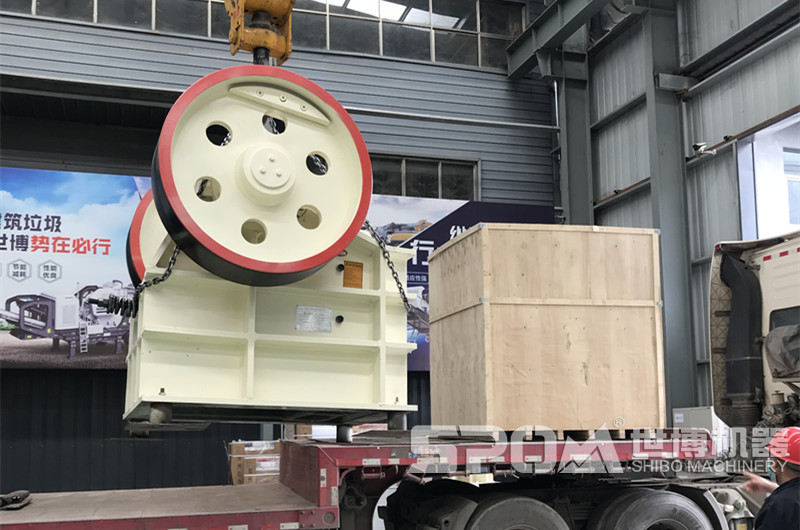 46顎式破碎機吊裝發貨圖 46顎式破碎機吊裝發貨圖