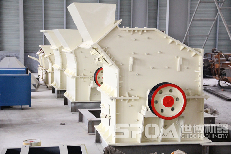 世博細(xì)碎制砂機(jī)生產(chǎn)車間 世博細(xì)碎制砂機(jī)生產(chǎn)車間