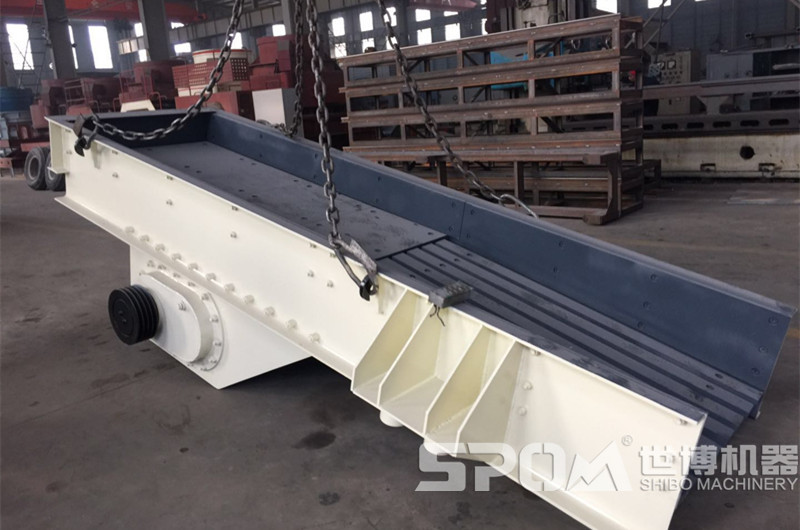 給破碎機(jī)均勻送料的給料機(jī) 給破碎機(jī)均勻送料的給料機(jī)