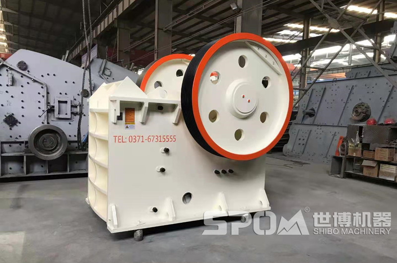 顎式破碎機,打鵝卵石機器 顎式破碎機,打鵝卵石機器