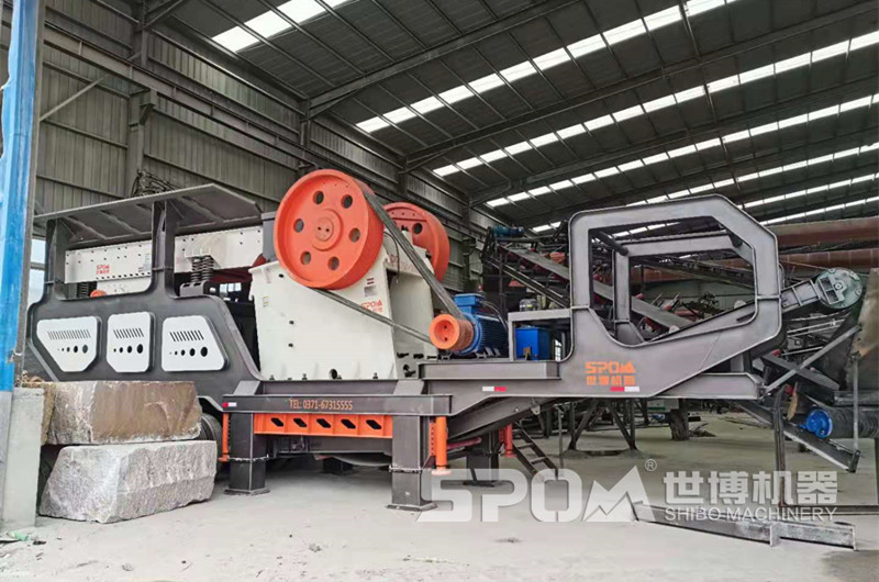 輪胎移動顎式破碎機