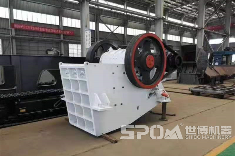 破碎石英石,推薦顎式破碎機 破碎石英石,推薦顎式破碎機