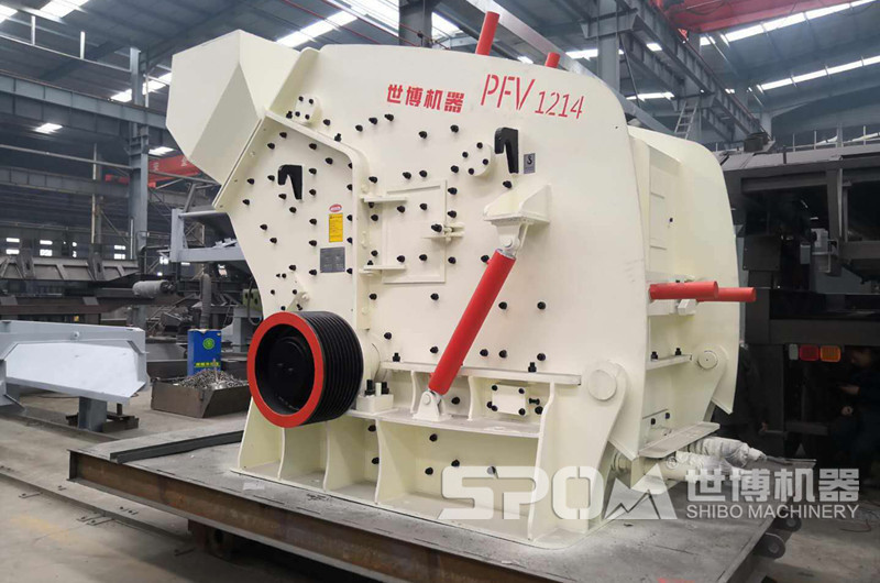 大型反擊式破碎機 大型反擊式破碎機